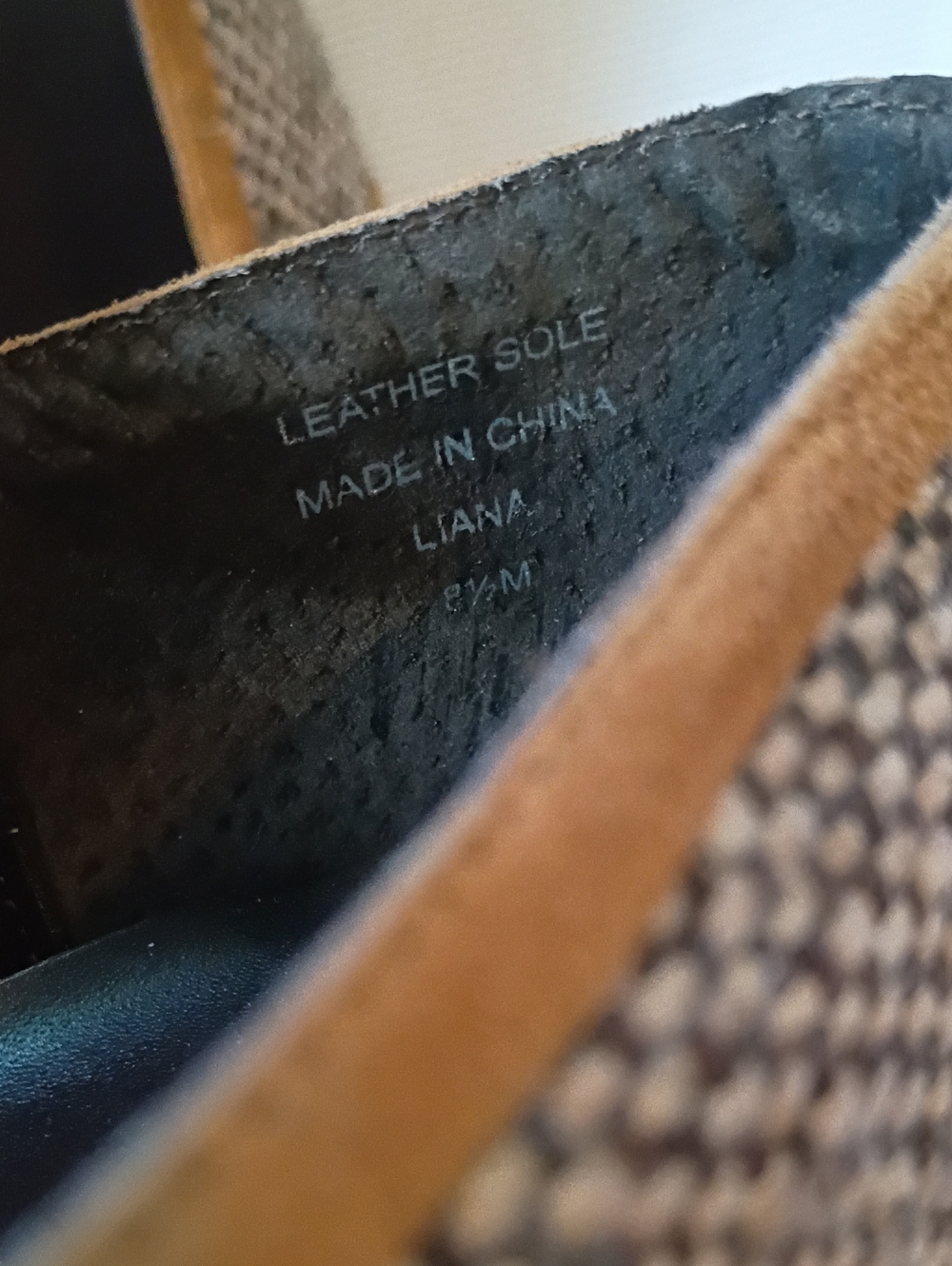 Karen Scott Liana Tweed Small Pump - Picture 5 of 8